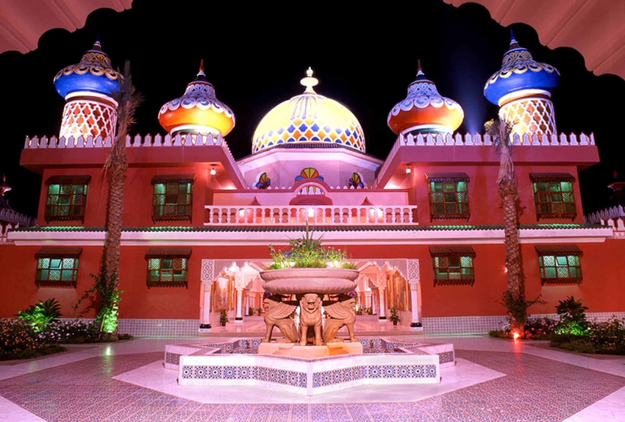 Şarm El Şeyh: Alf Leila Wa Leila Şov, Akşam Yemeği ve Teslim Alma